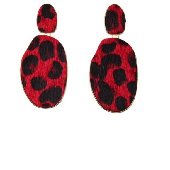 Red Faux Fur Leopard and Gold Earrings - Picture 2 of 2